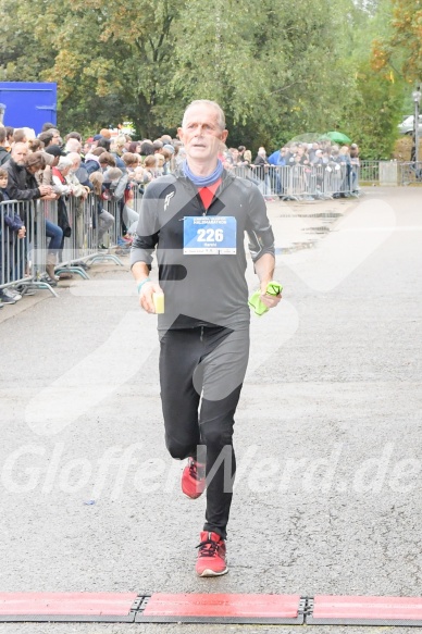 Hofmühlvolksfest-Halbmarathon Gloffer Werd