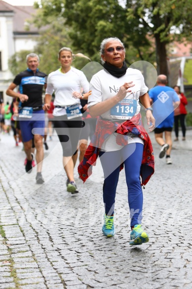 Hofmühlvolksfest-Halbmarathon Gloffer Werd