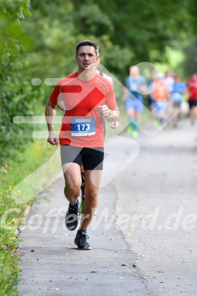 Hofmühl Volksfest-Halbmarathon Gloffer Werd