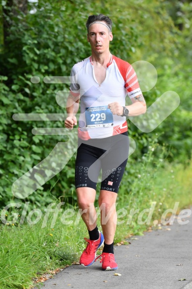 Hofmühl Volksfest-Halbmarathon Gloffer Werd