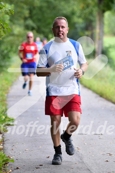 Hofmühl Volksfest-Halbmarathon Gloffer Werd