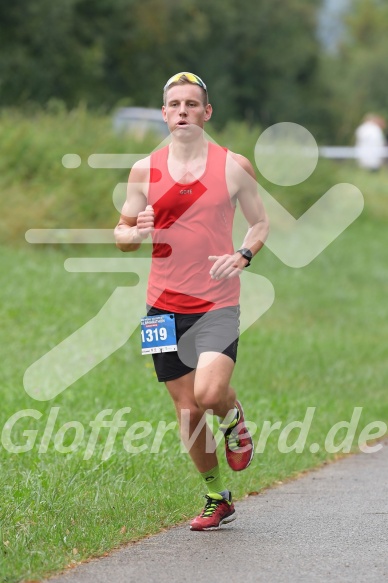 Hofmühlvolksfest-Halbmarathon Gloffer Werd