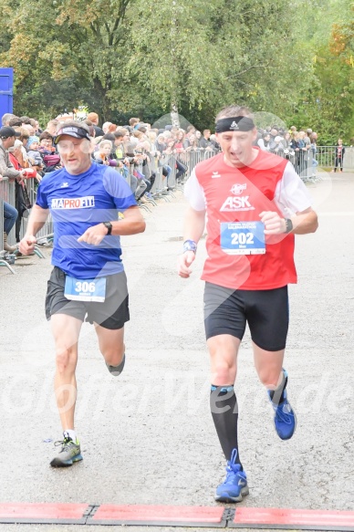 Hofmühlvolksfest-Halbmarathon Gloffer Werd