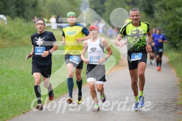 Hofmühlvolksfest-Halbmarathon Gloffer Werd