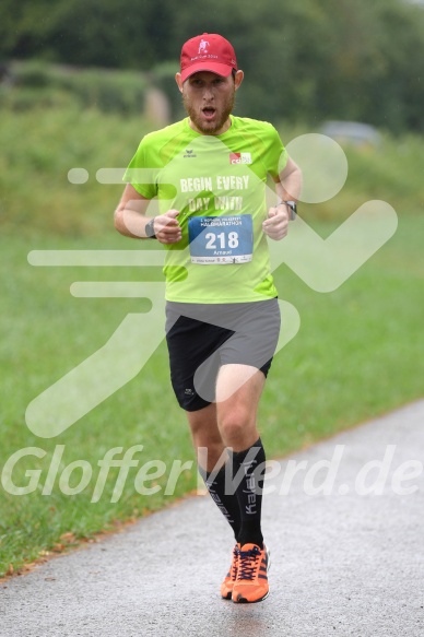 Hofmühlvolksfest-Halbmarathon Gloffer Werd