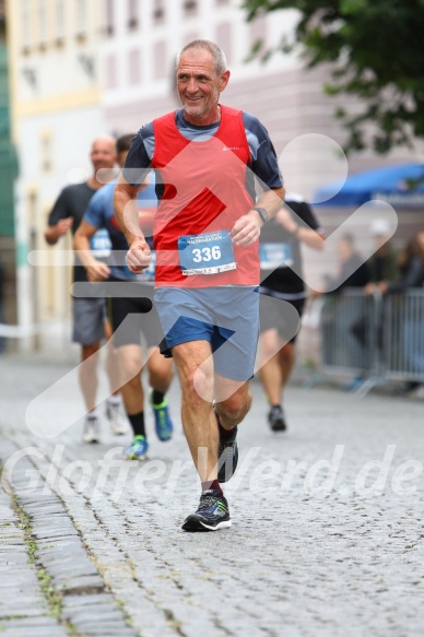 Hofmühlvolksfest-Halbmarathon Gloffer Werd