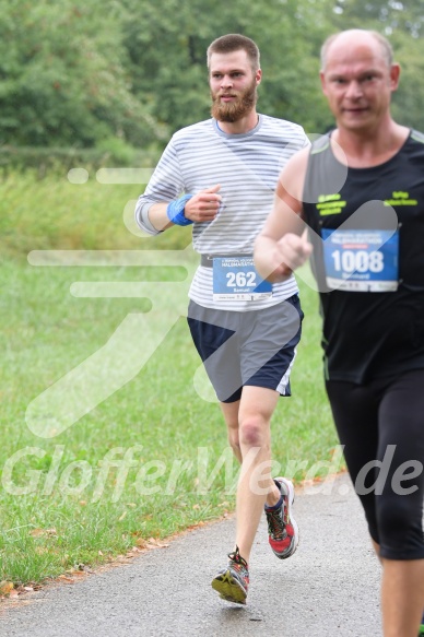 Hofmühlvolksfest-Halbmarathon Gloffer Werd