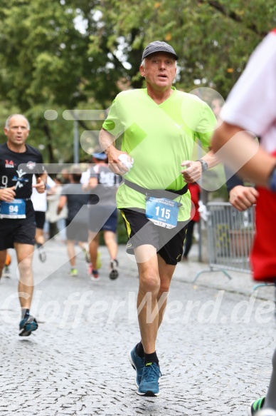 Hofmühlvolksfest-Halbmarathon Gloffer Werd