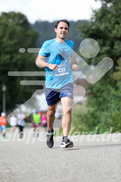 Hofmühl Volksfest-Halbmarathon Gloffer Werd