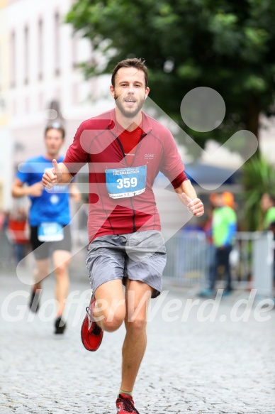 Hofmühlvolksfest-Halbmarathon Gloffer Werd