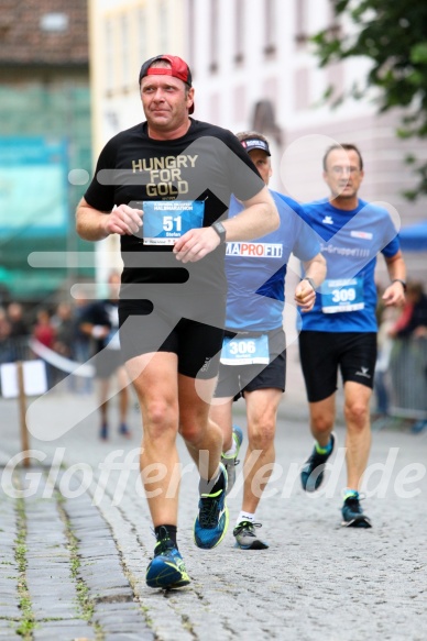 Hofmühlvolksfest-Halbmarathon Gloffer Werd