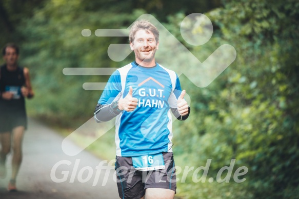 Hofmühlvolksfest-Halbmarathon Gloffer Werd