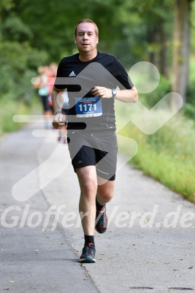 Hofmühl Volksfest-Halbmarathon Gloffer Werd