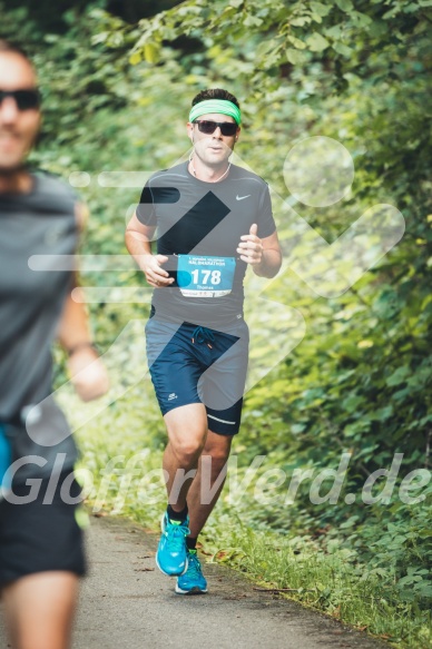 Hofmühlvolksfest-Halbmarathon Gloffer Werd