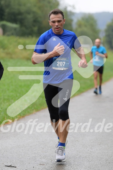 Hofmühlvolksfest-Halbmarathon Gloffer Werd