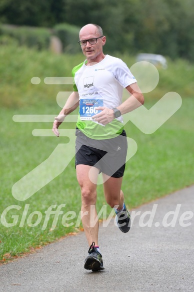 Hofmühlvolksfest-Halbmarathon Gloffer Werd