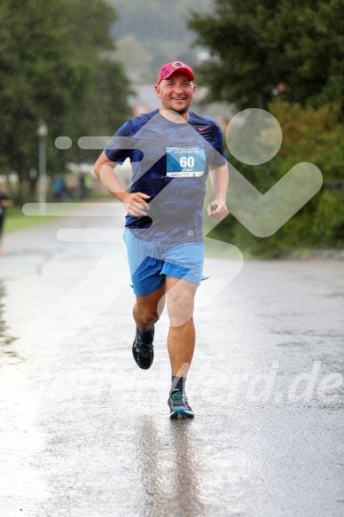 Hofmühl Volksfest-Halbmarathon Gloffer Werd