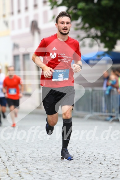 Hofmühlvolksfest-Halbmarathon Gloffer Werd