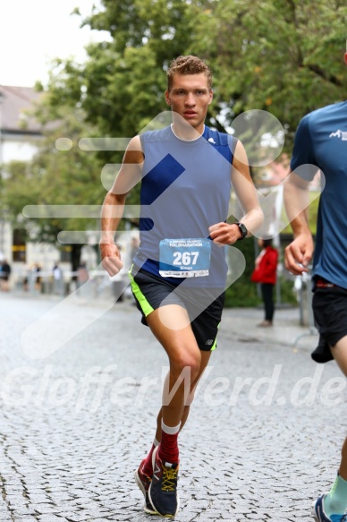 Hofmühlvolksfest-Halbmarathon Gloffer Werd