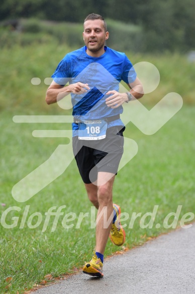 Hofmühlvolksfest-Halbmarathon Gloffer Werd