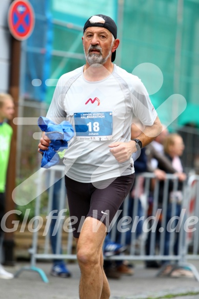 Hofmühlvolksfest-Halbmarathon Gloffer Werd