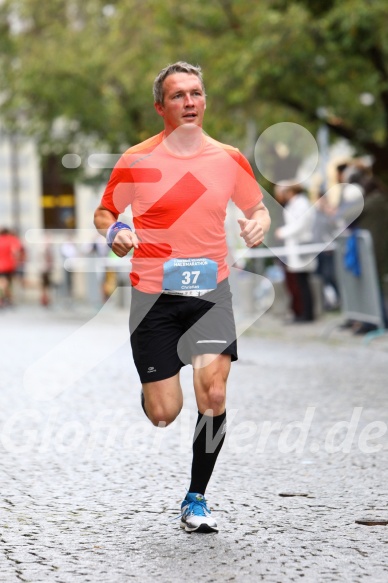 Hofmühlvolksfest-Halbmarathon Gloffer Werd