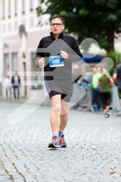 Hofmühlvolksfest-Halbmarathon Gloffer Werd