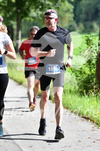 Hofmühl Volksfest-Halbmarathon Gloffer Werd