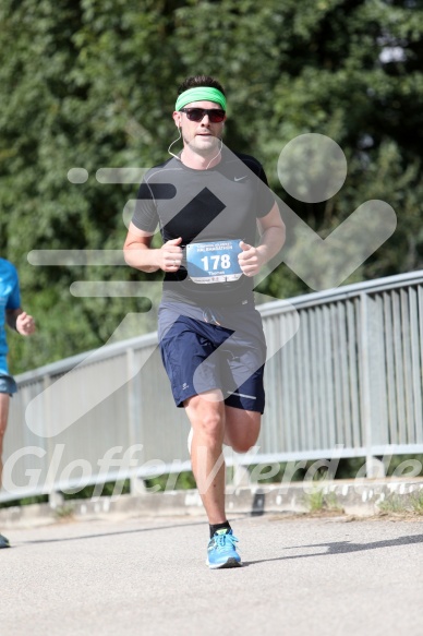 Hofmühl Volksfest-Halbmarathon Gloffer Werd