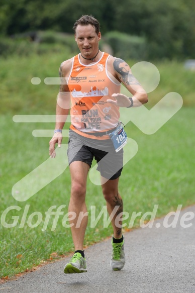 Hofmühlvolksfest-Halbmarathon Gloffer Werd