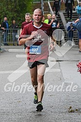 Hofmühlvolksfest-Halbmarathon Gloffer Werd