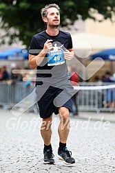 Hofmühlvolksfest-Halbmarathon Gloffer Werd