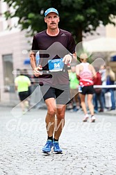 Hofmühlvolksfest-Halbmarathon Gloffer Werd