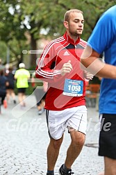 Hofmühlvolksfest-Halbmarathon Gloffer Werd