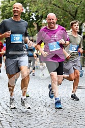 Hofmühlvolksfest-Halbmarathon Gloffer Werd