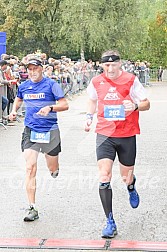 Hofmühlvolksfest-Halbmarathon Gloffer Werd